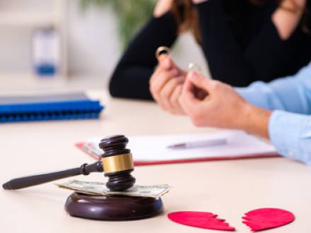 Naperville, IL divorce lawyer